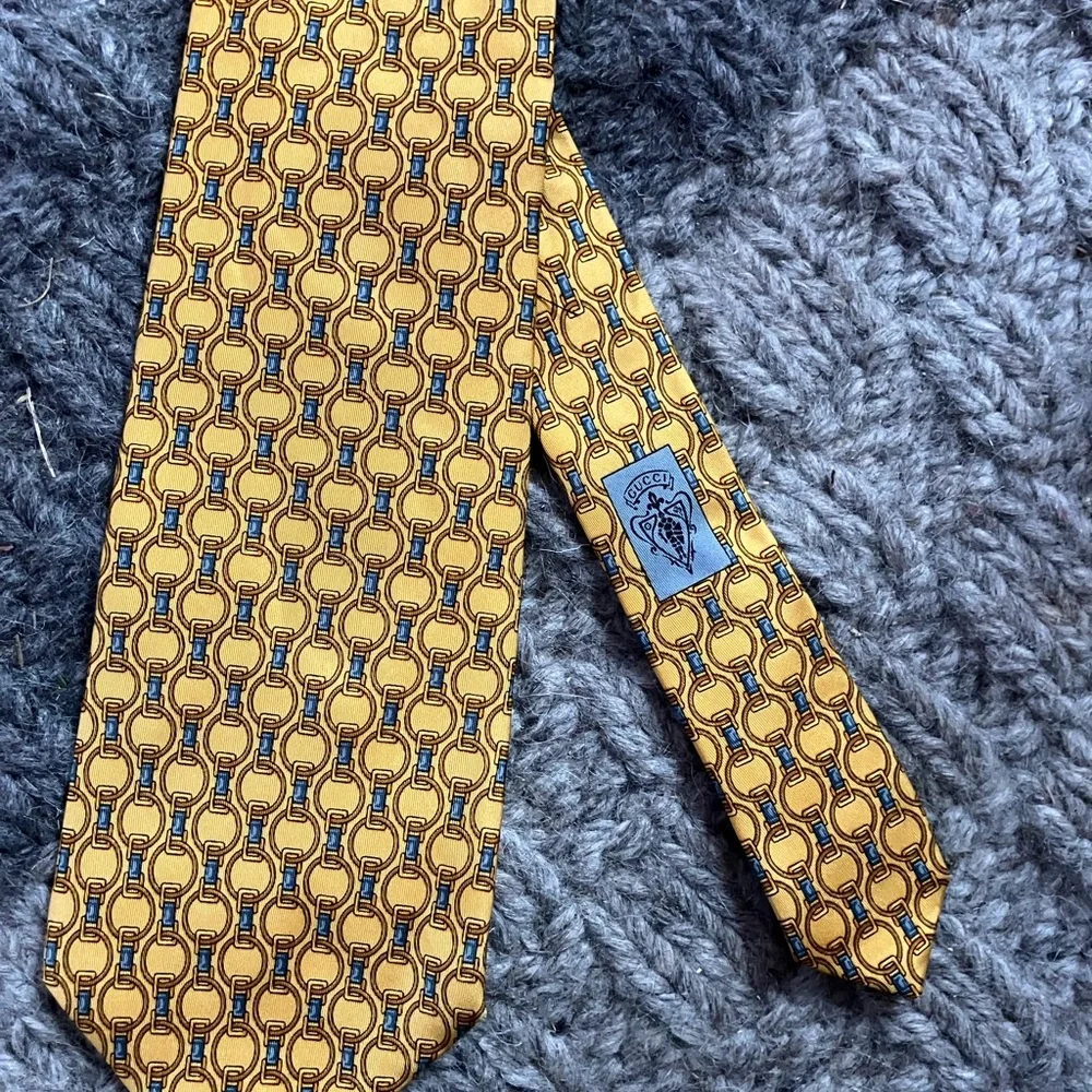 Gucci Silk Tie Yellow Vintage Wide